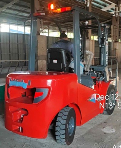 Heli Electric Forklift