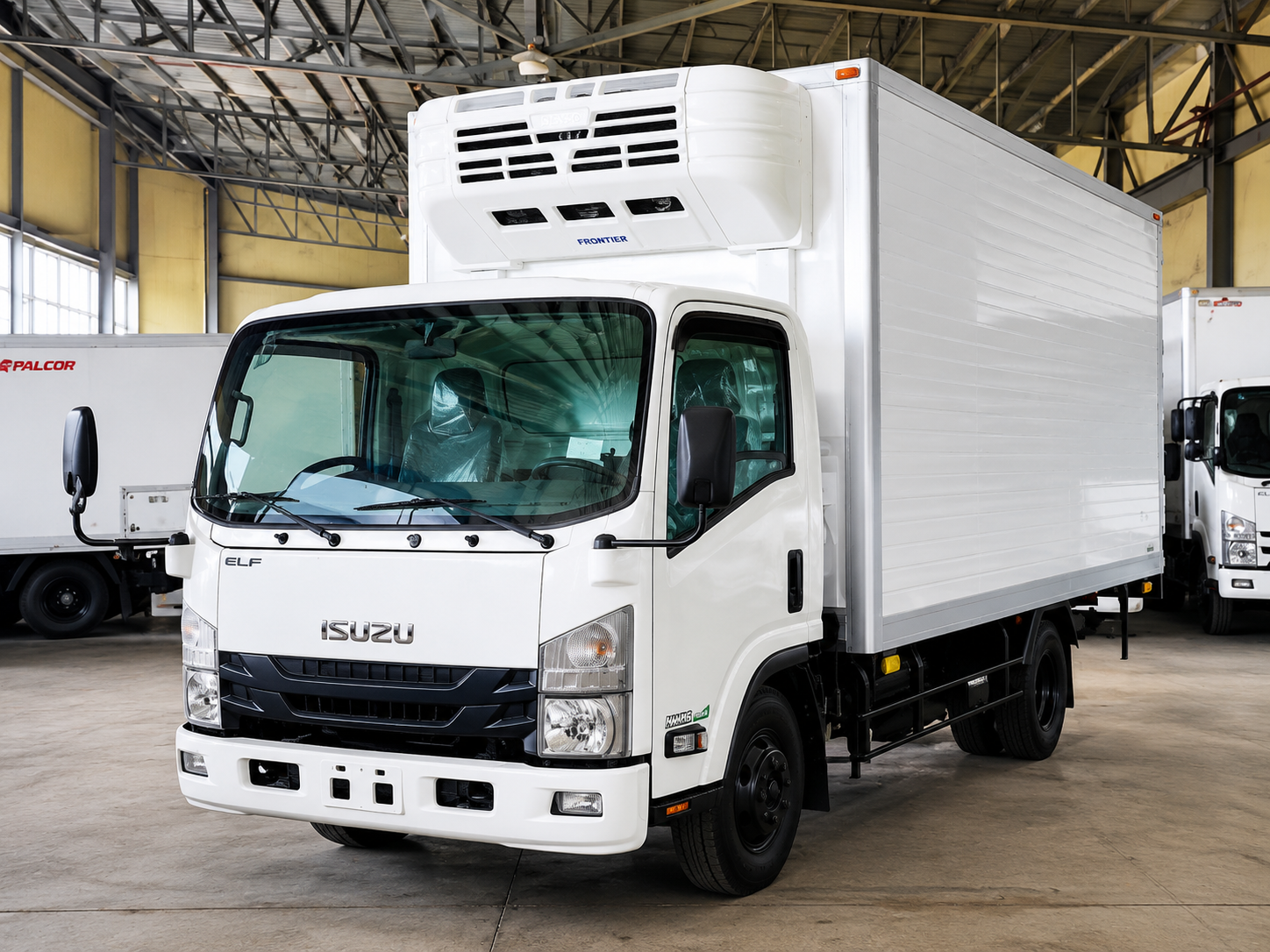Isuzu Elf 16 Footer NPR85K