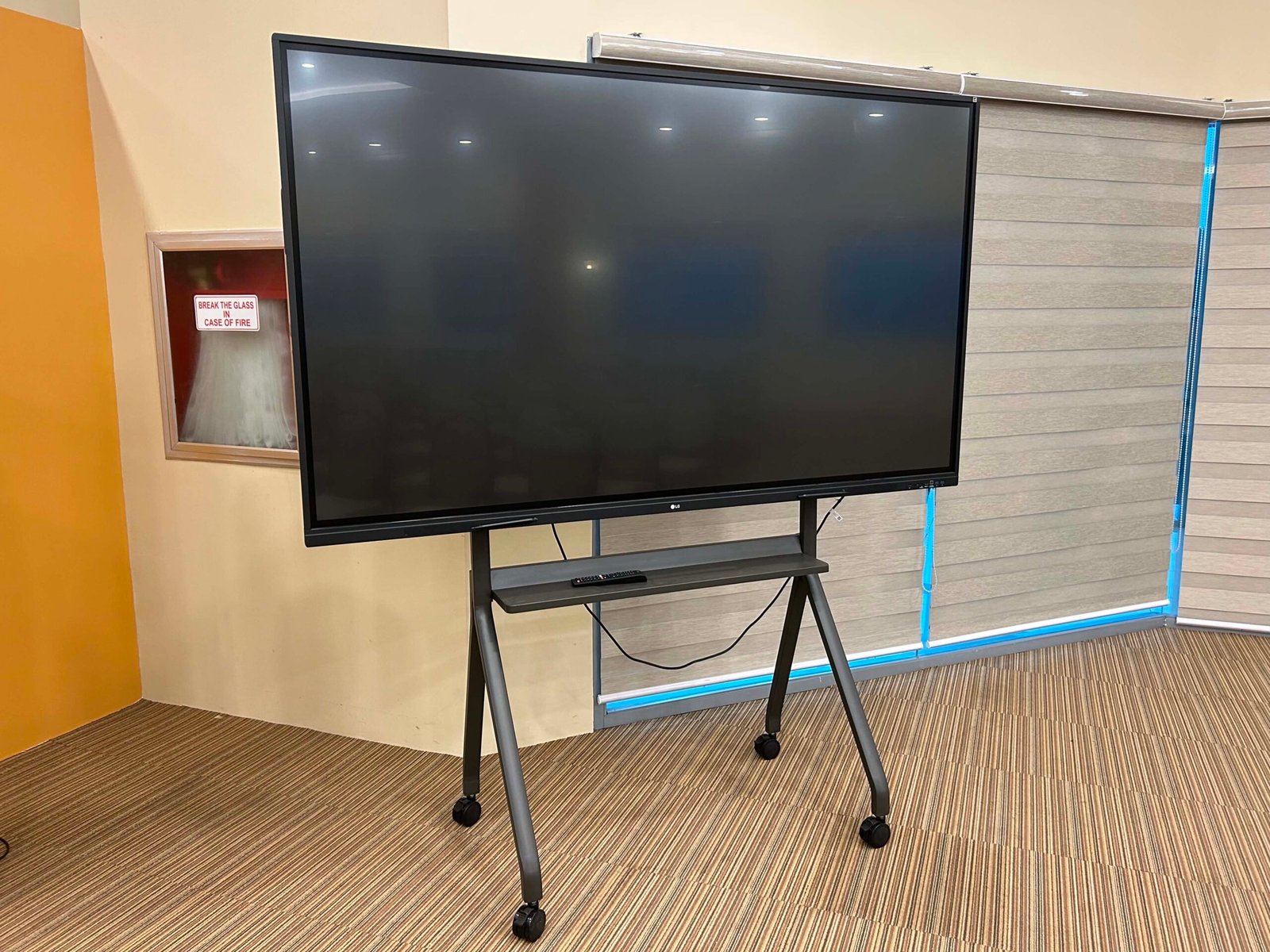 Office display and building equipment